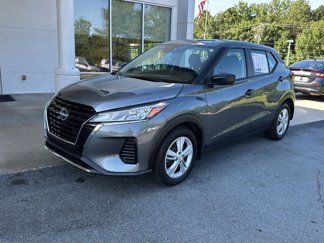 Used 2024 Nissan Kicks S image 1