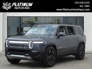 Used 2023 Rivian R1S Adventure image 1
