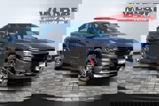 Used 2018 Dodge Charger GT image 1