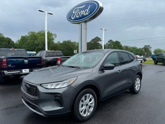 New 2025 Ford Escape Active image 1