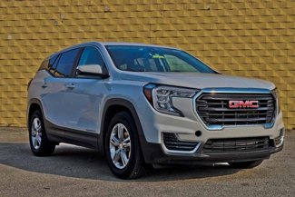 Certified 2024 GMC Terrain SLE image 1