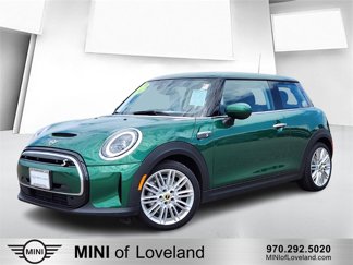 Used 2024 MINI Cooper SE image 1