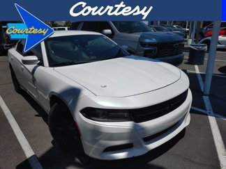 Used 2015 Dodge Charger SXT image 1