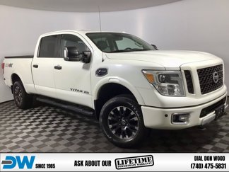 Used 2016 Nissan Titan PRO-4X w/ Pro-4x Convenience Package image 1