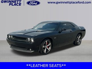Used 2014 Dodge Challenger SXT image 1
