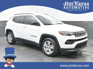 Used 2022 Jeep Compass Latitude image 1