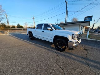 Used 2018 GMC Sierra 1500 SLT w/ SLT Premium Package image 1