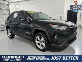 Used 2021 Toyota RAV4 XLE Premium image 1