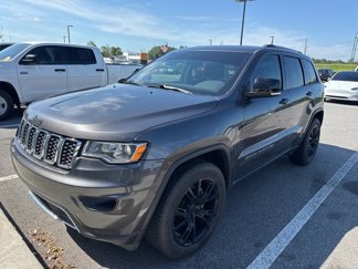 Used 2019 Jeep Grand Cherokee Limited image 1
