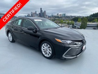 Certified 2024 Toyota Camry LE image 1