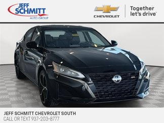 Used 2024 Nissan Altima 2.5 SR image 1