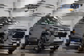 New 2025 Chevrolet Trax LT w/ Driver Confidence Package image 1
