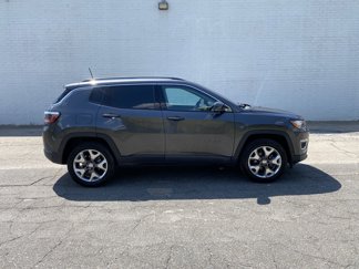 Used 2021 Jeep Compass Limited image 1