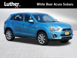 Used 2014 Mitsubishi Outlander Sport SE image 1