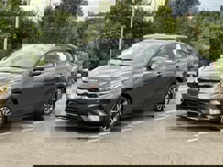 Used 2023 Kia Forte LXS image 1