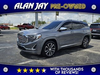 Used 2018 GMC Terrain Denali w/ Comfort Package image 1