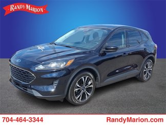 Used 2021 Ford Escape SE w/ SE Sport Appearance Package image 1