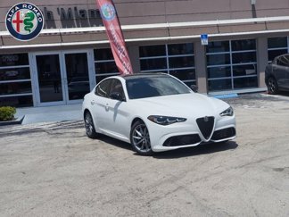 New 2024 Alfa Romeo Giulia Sprint image 1