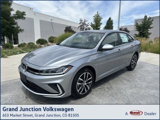 New 2025 Volkswagen Jetta SE image 1