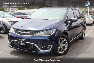 Used 2017 Chrysler Pacifica Limited w/ UConnect Theater Package image 1