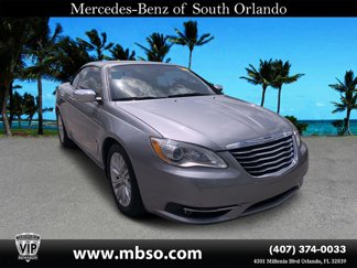 Used 2013 Chrysler 200 Limited image 1