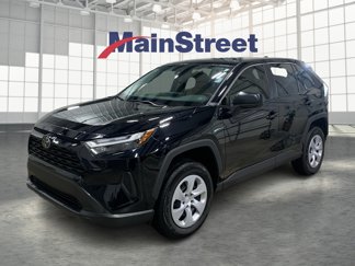 Used 2024 Toyota RAV4 LE image 1