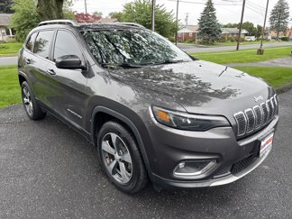 Used 2019 Jeep Cherokee Limited w/ Luxury Group image 1