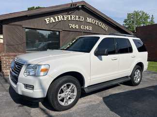 Used 2009 Ford Explorer XLT image 1