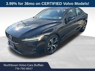Certified 2024 Volvo S60 B5 Plus image 1