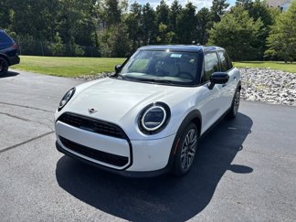 New 2025 MINI Cooper 4-Door Hardtop image 1