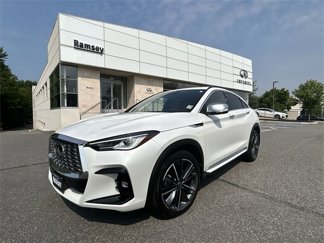 Certified 2024 INFINITI QX55 Luxe w/ Accent Package image 1