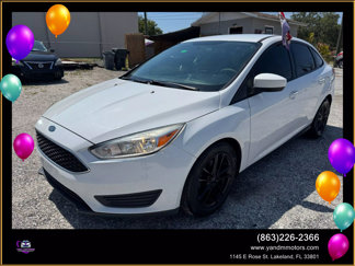 Used 2018 Ford Focus SE image 1