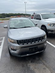 Used 2019 Jeep Compass Limited image 1