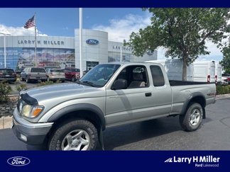 Used 2004 Toyota Tacoma 4x4 Xtracab V6 image 1