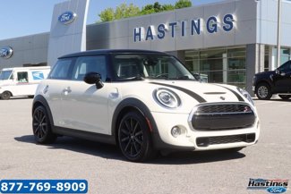 Used 2021 MINI Cooper S w/ 6.5" Touchscreen Package image 1