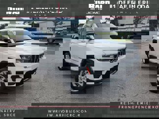 Used 2022 Jeep Grand Cherokee Laredo w/ Luxury Tech Group I image 1