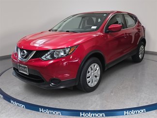 Used 2017 Nissan Rogue Sport S image 1