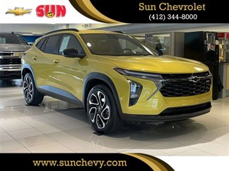 New 2025 Chevrolet Trax RS w/ Driver Confidence Package image 1
