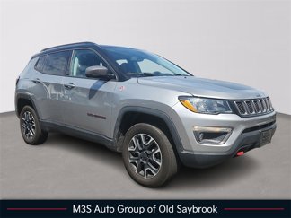 Used 2019 Jeep Compass Trailhawk image 1