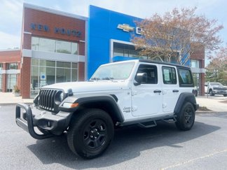 Used 2018 Jeep Wrangler Unlimited Sport image 1