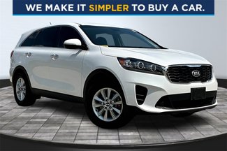 Used 2019 Kia Sorento LX image 1