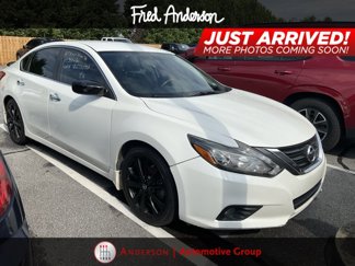 Used 2017 Nissan Altima 2.5 SR w/ Midnight Edition Package image 1