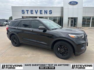 Used 2021 Ford Explorer XLT image 1