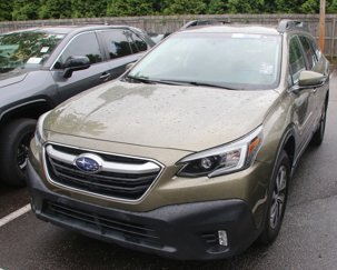 Used 2020 Subaru Outback Premium image 1
