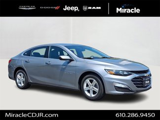 Used 2023 Chevrolet Malibu LT image 1