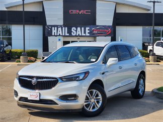 Used 2018 Buick Enclave Essence image 1