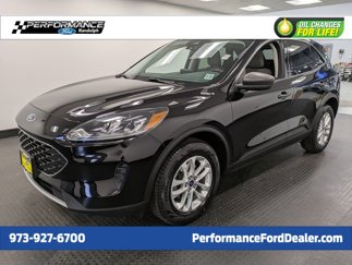 Used 2022 Ford Escape SE image 1