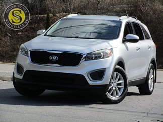 Used 2016 Kia Sorento FWD image 1