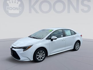 Used 2021 Toyota Corolla LE image 1