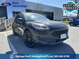 Used 2022 Ford Escape SE w/ Cold Weather Package image 1